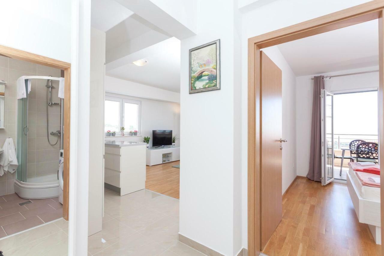 Apartments Dora Makarska Dış mekan fotoğraf
