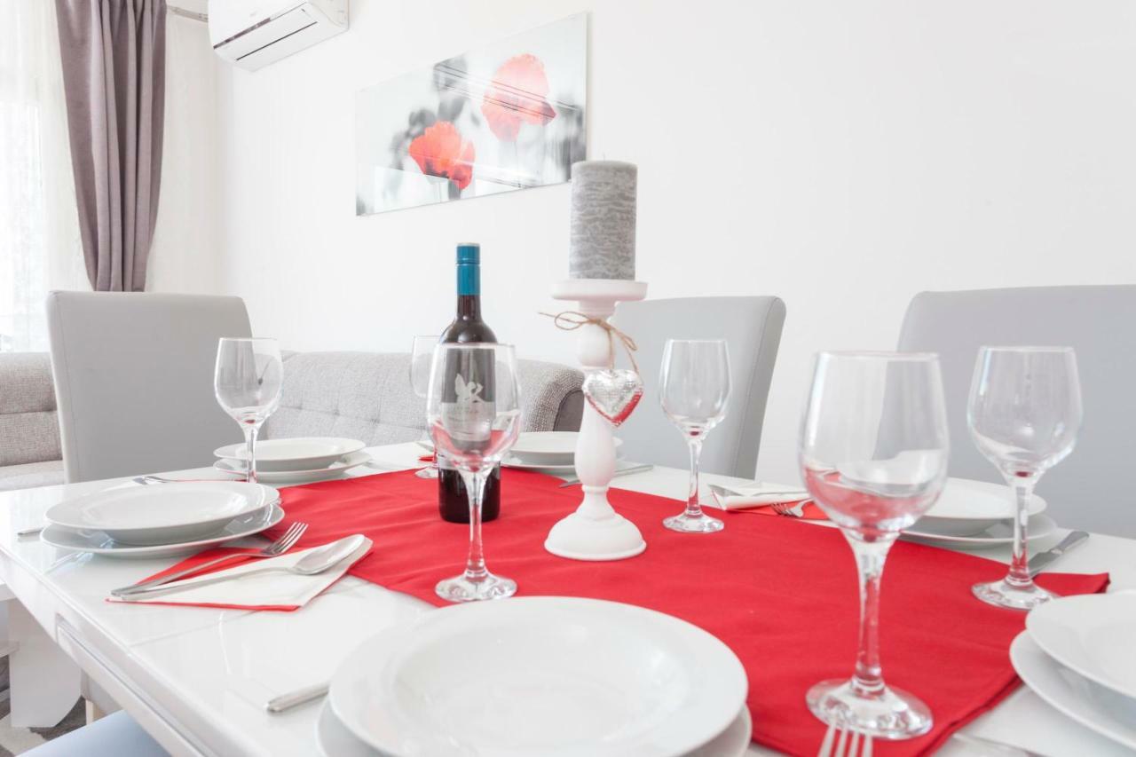 Apartments Dora Makarska Dış mekan fotoğraf