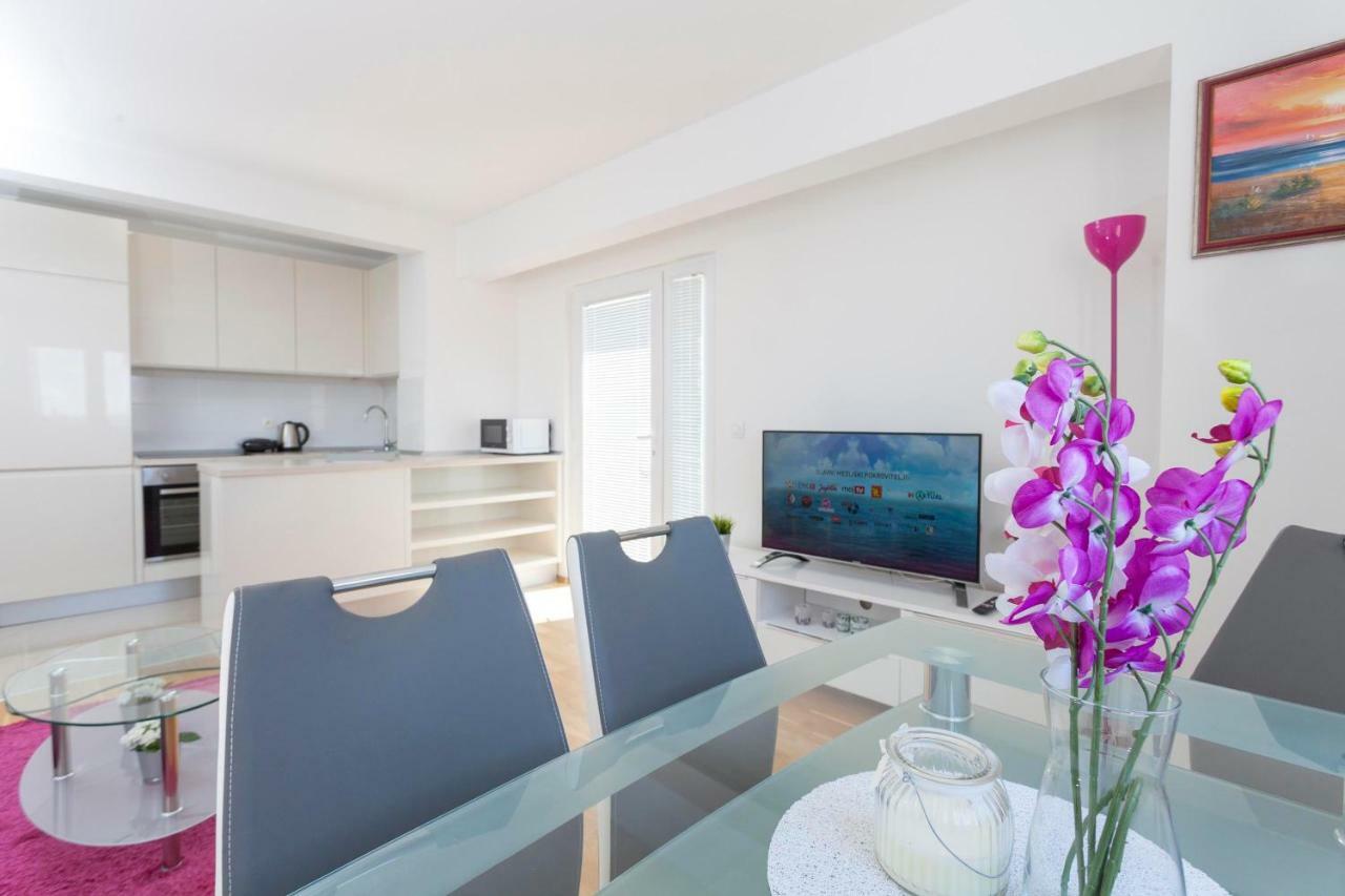 Apartments Dora Makarska Dış mekan fotoğraf