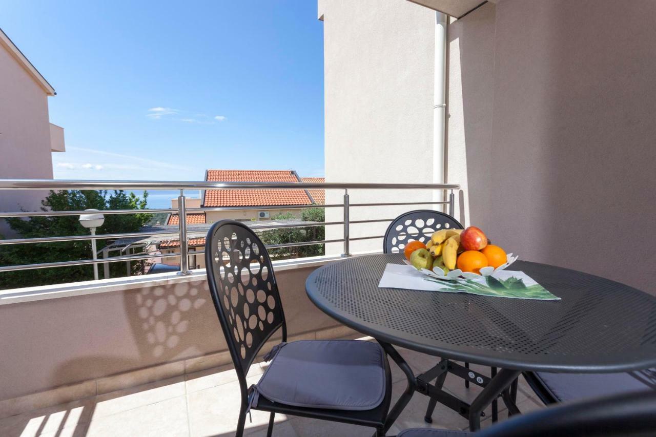 Apartments Dora Makarska Dış mekan fotoğraf
