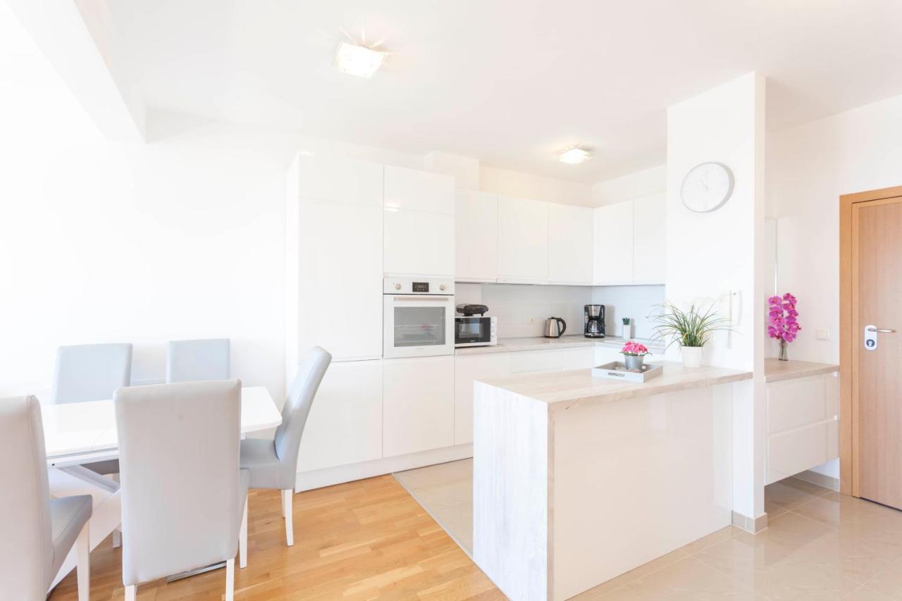 Apartments Dora Makarska Dış mekan fotoğraf